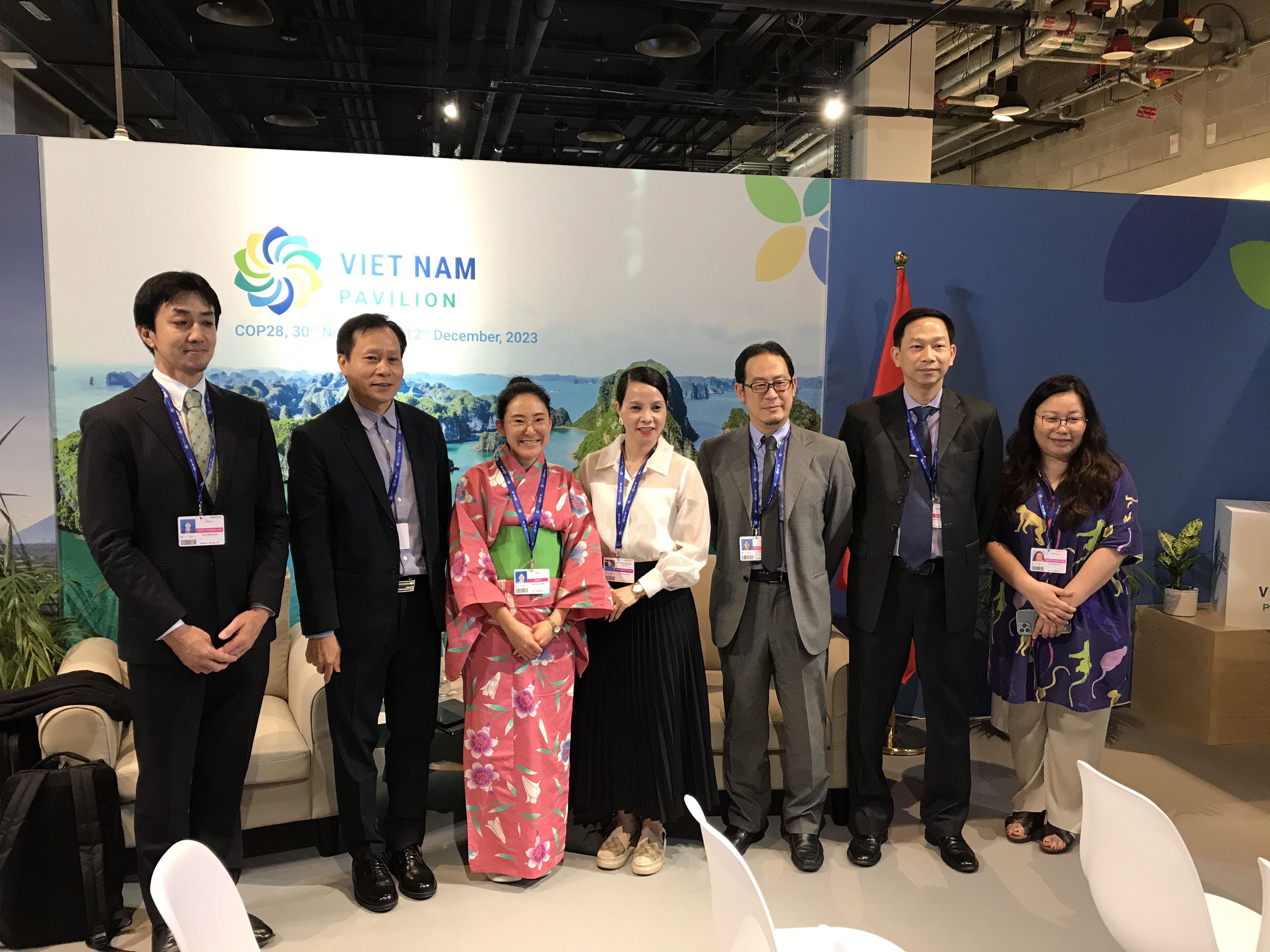COP28 Side Event: Accelerating Vietnam’s Electric Vehicle Transition ...